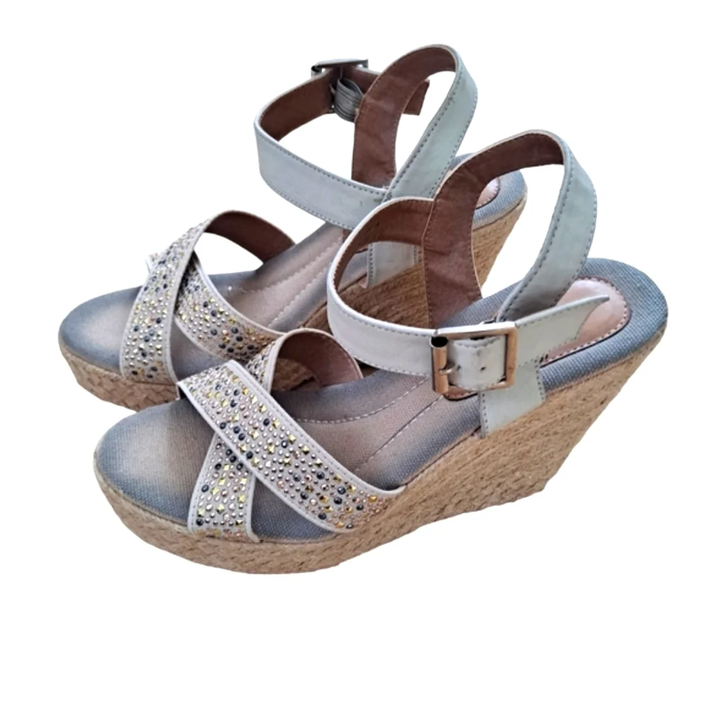 Corkys Tan Nude Beige Studded Wedge Espadrille Criss Cross Sandals sz9